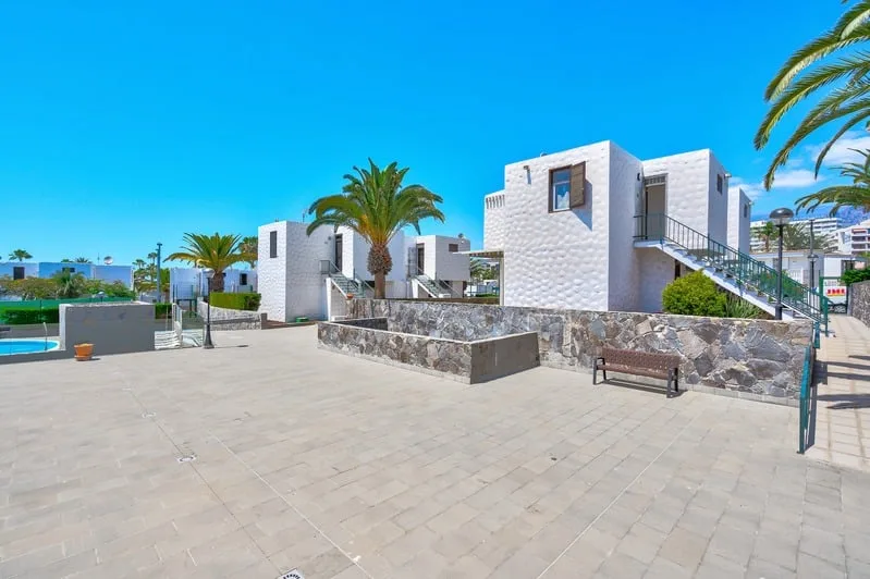 Cozy and bright 1-bdrm in Las Americas